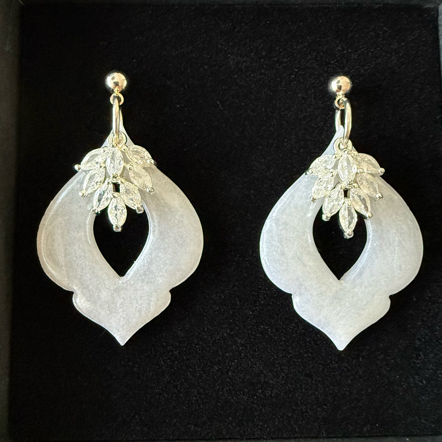 Bruidsoorbellen met 925 sterling zilver vergulde Zirkoon blad bedel