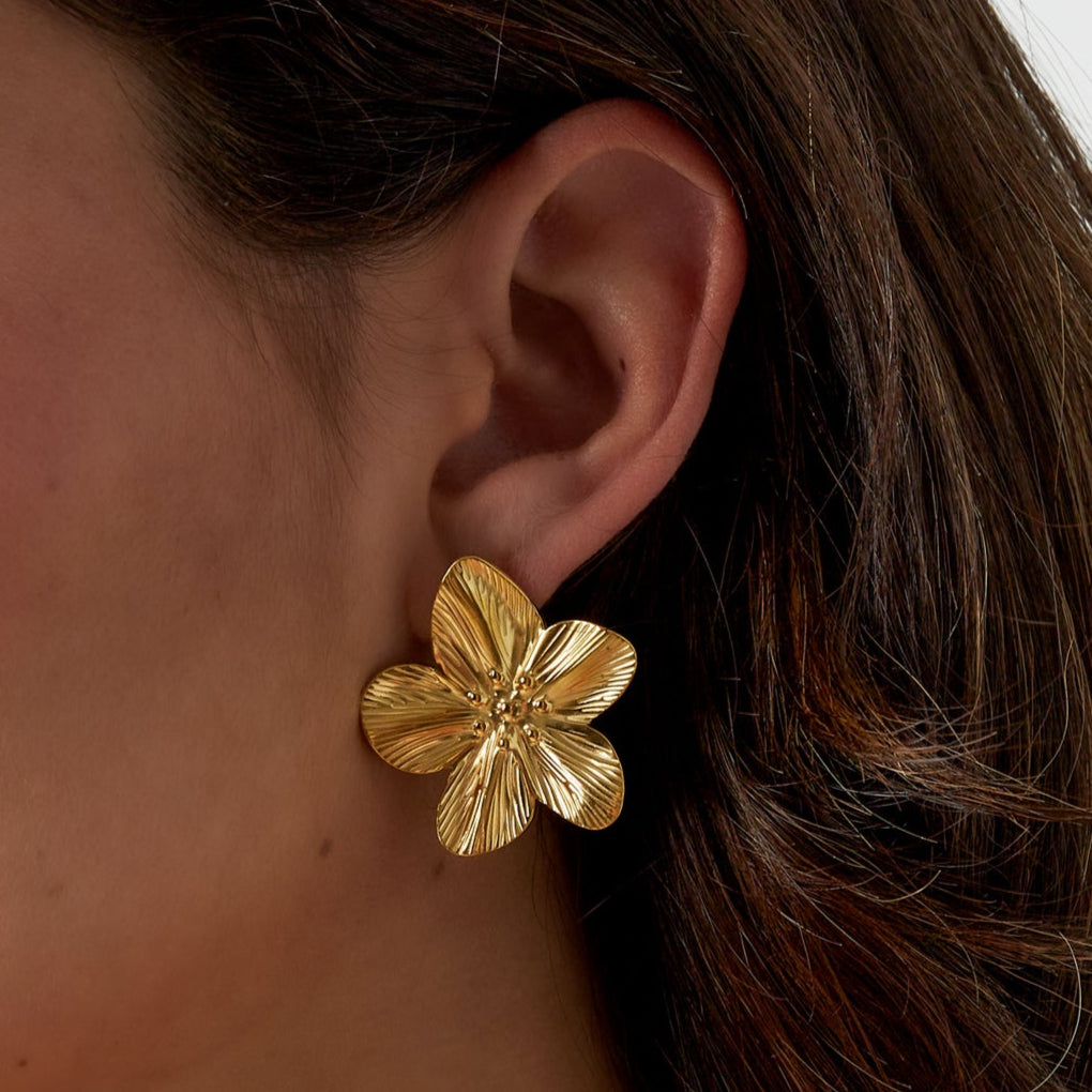 Bloem oorbellen stainless steel - goudkleurig/zilverkleurig