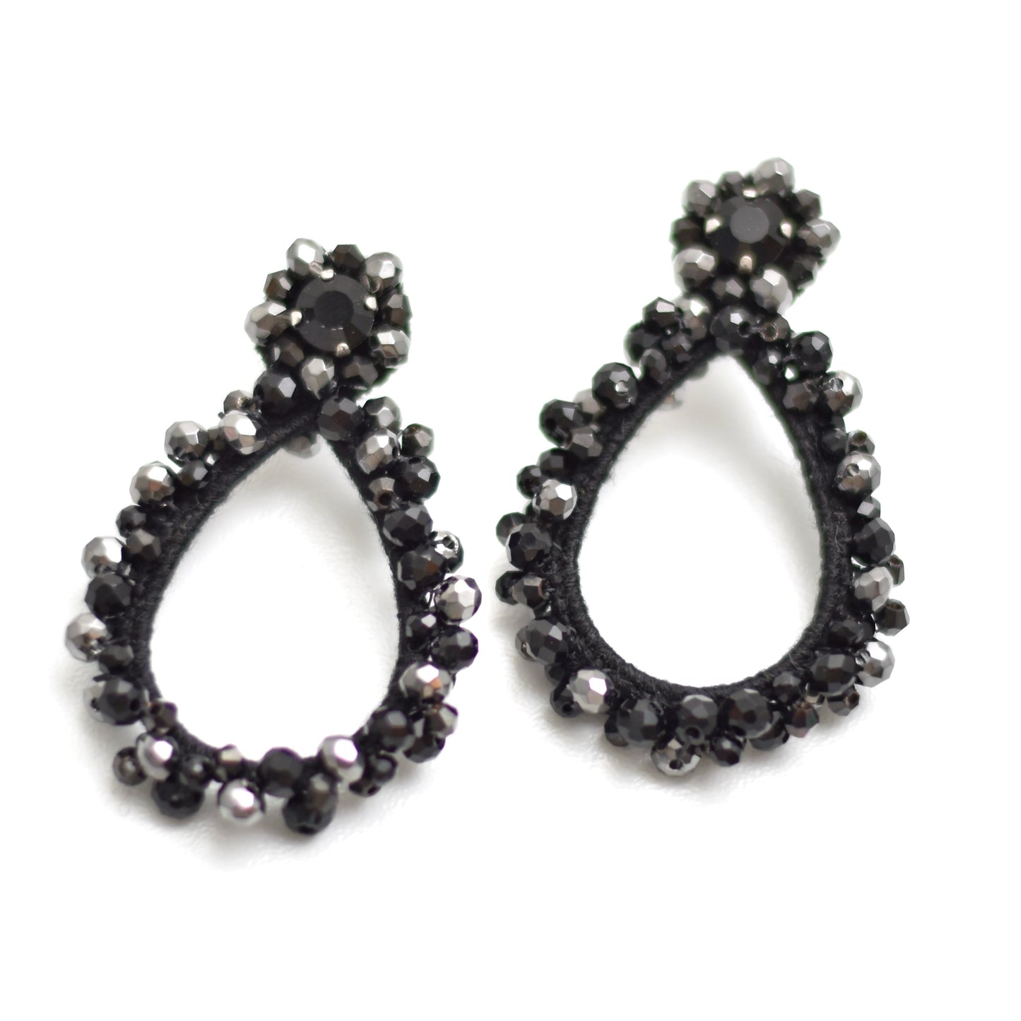Druppel party oorbellen - zwart