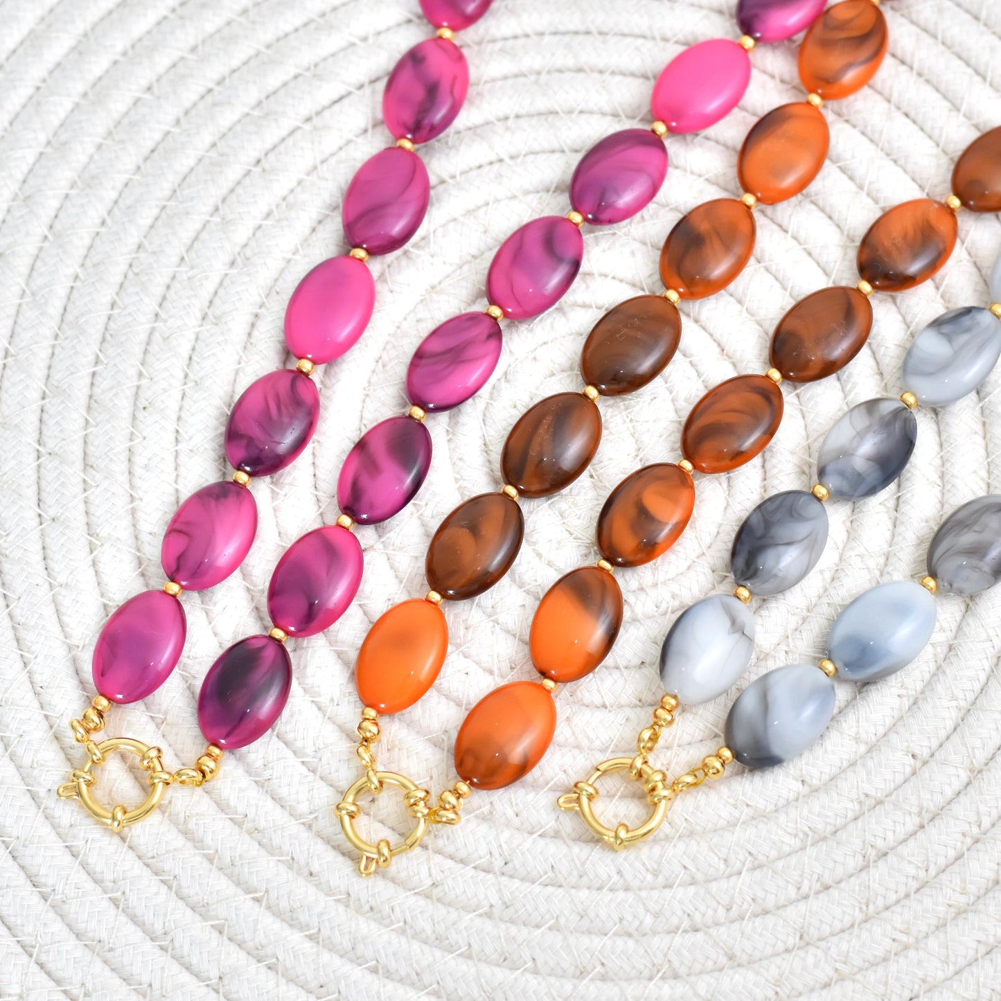 Vintage vibe kralen ketting met boeislot