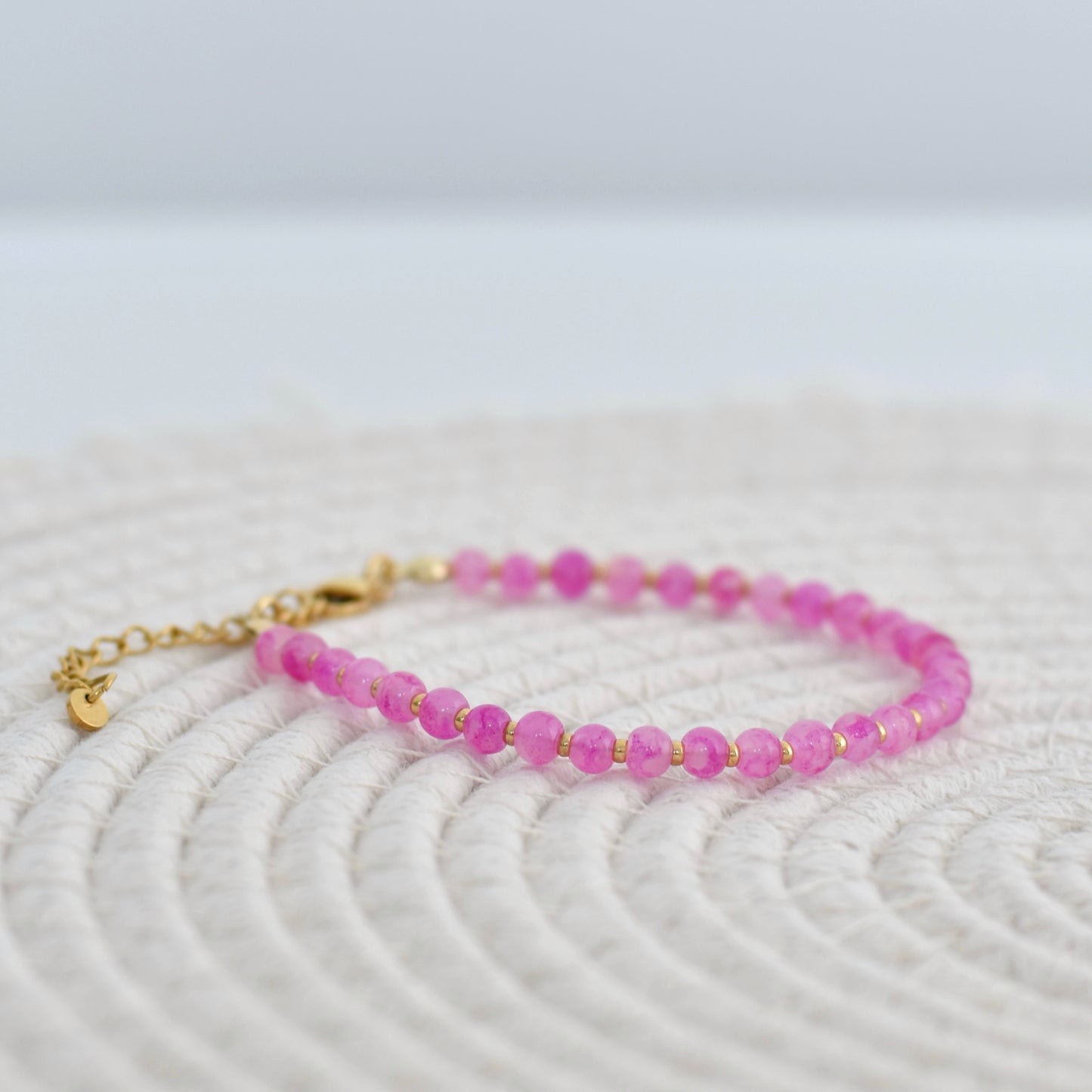Fuchsia kralen armband