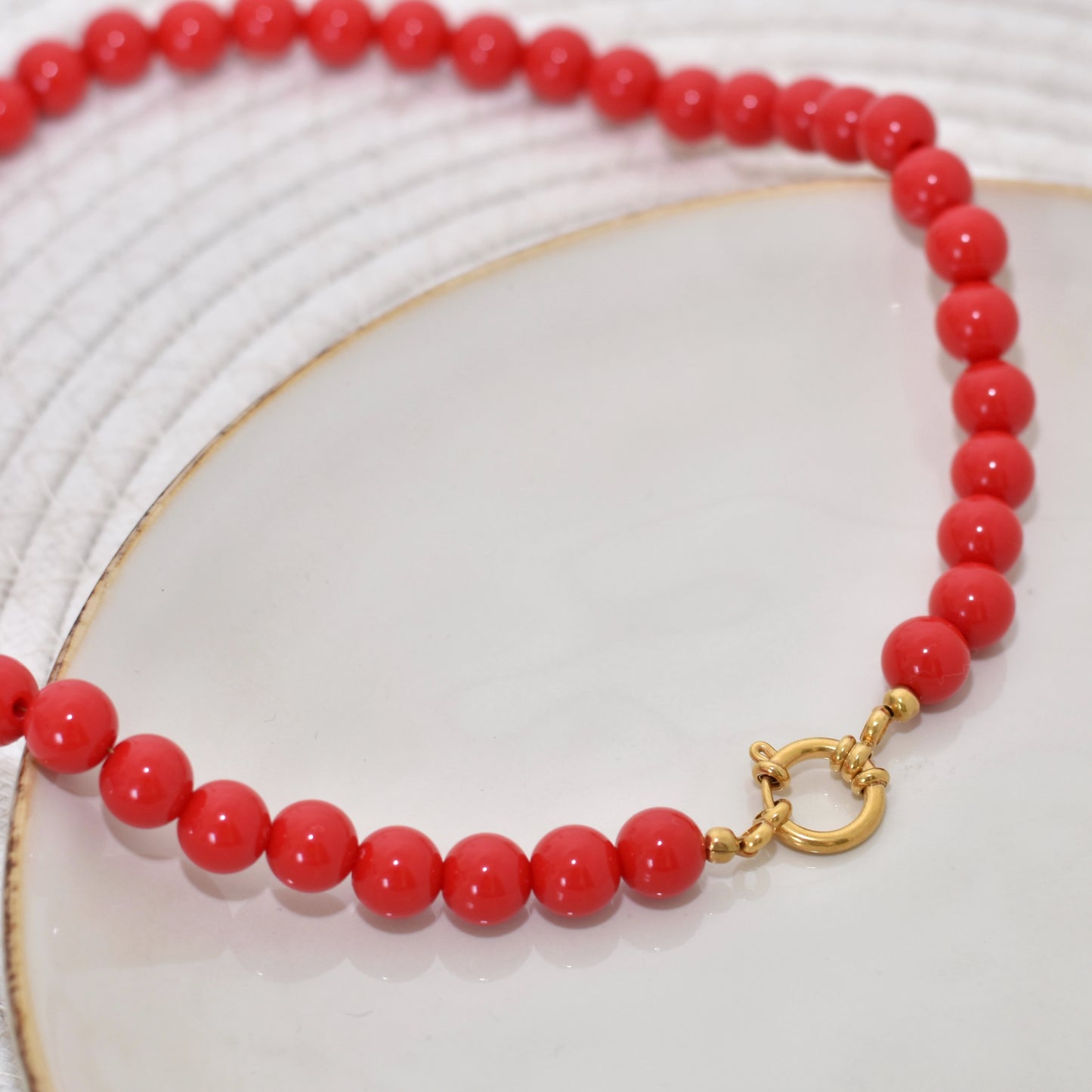 Kralen ketting met boeislot - 6 kleuren 10mm