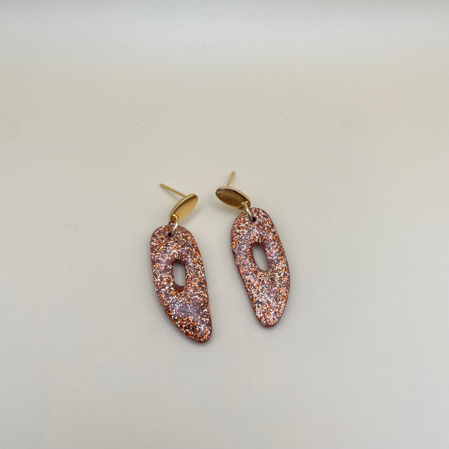 Glitter koper bruine oorbellen
