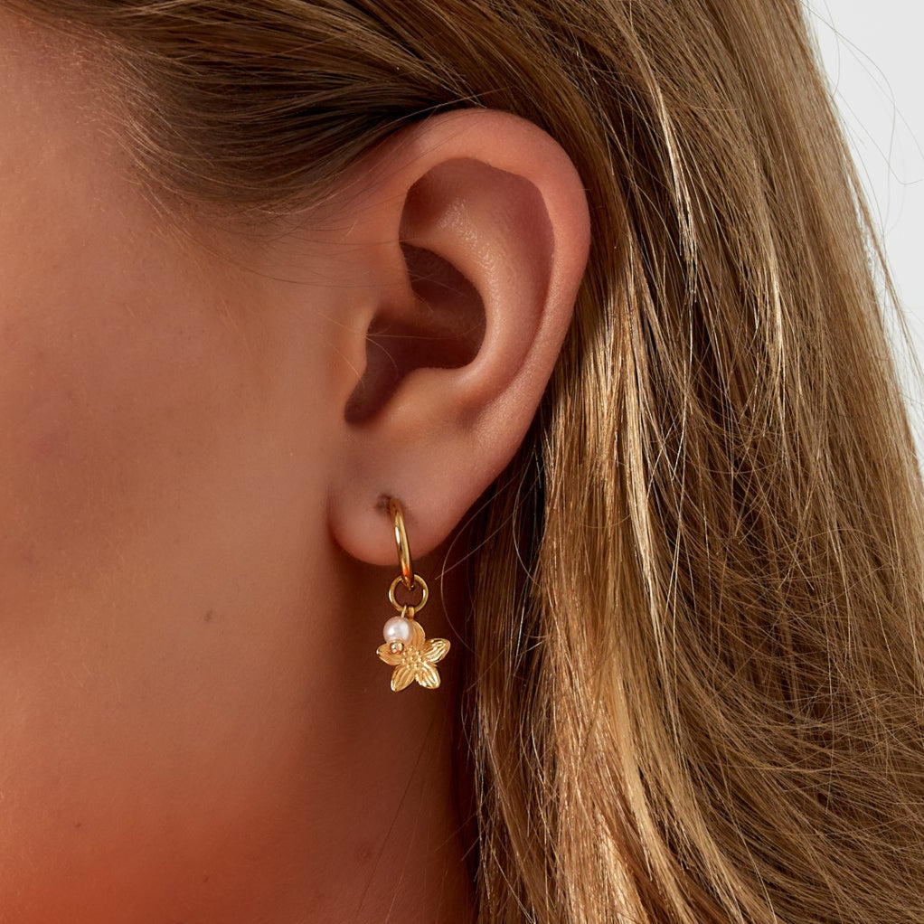 Parelbloesem oorbellen Goudkleur