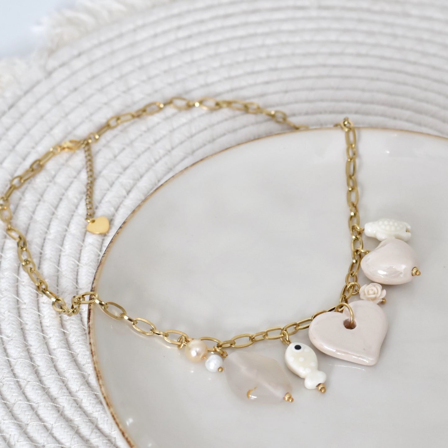 Bedel ketting met agaat en hartjes - Beige