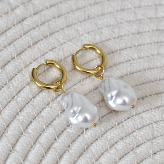 Baroque pearl hoops