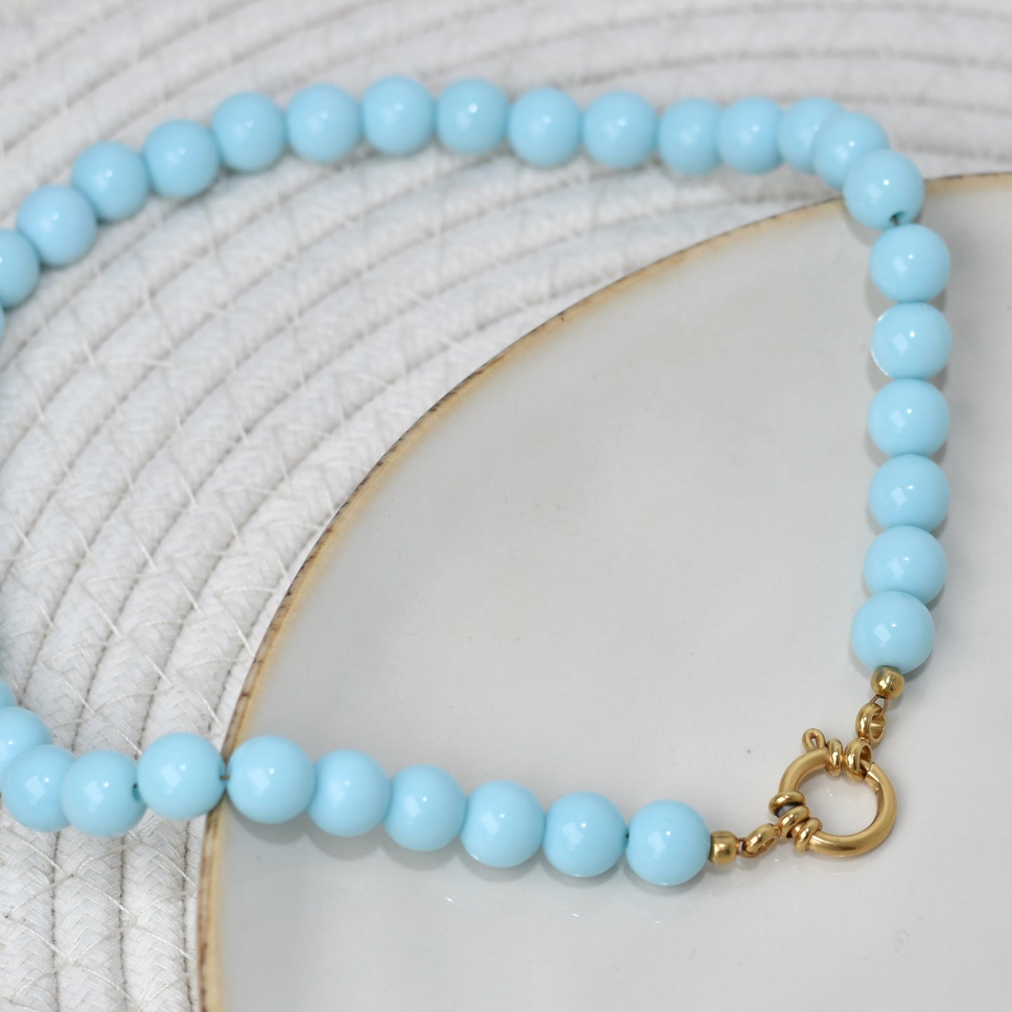 Kralen ketting met boeislot - 6 kleuren 10mm