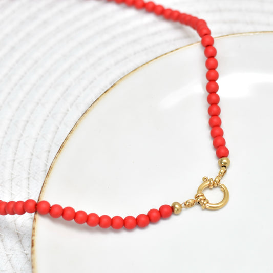 Kralen ketting met boeislot - rood