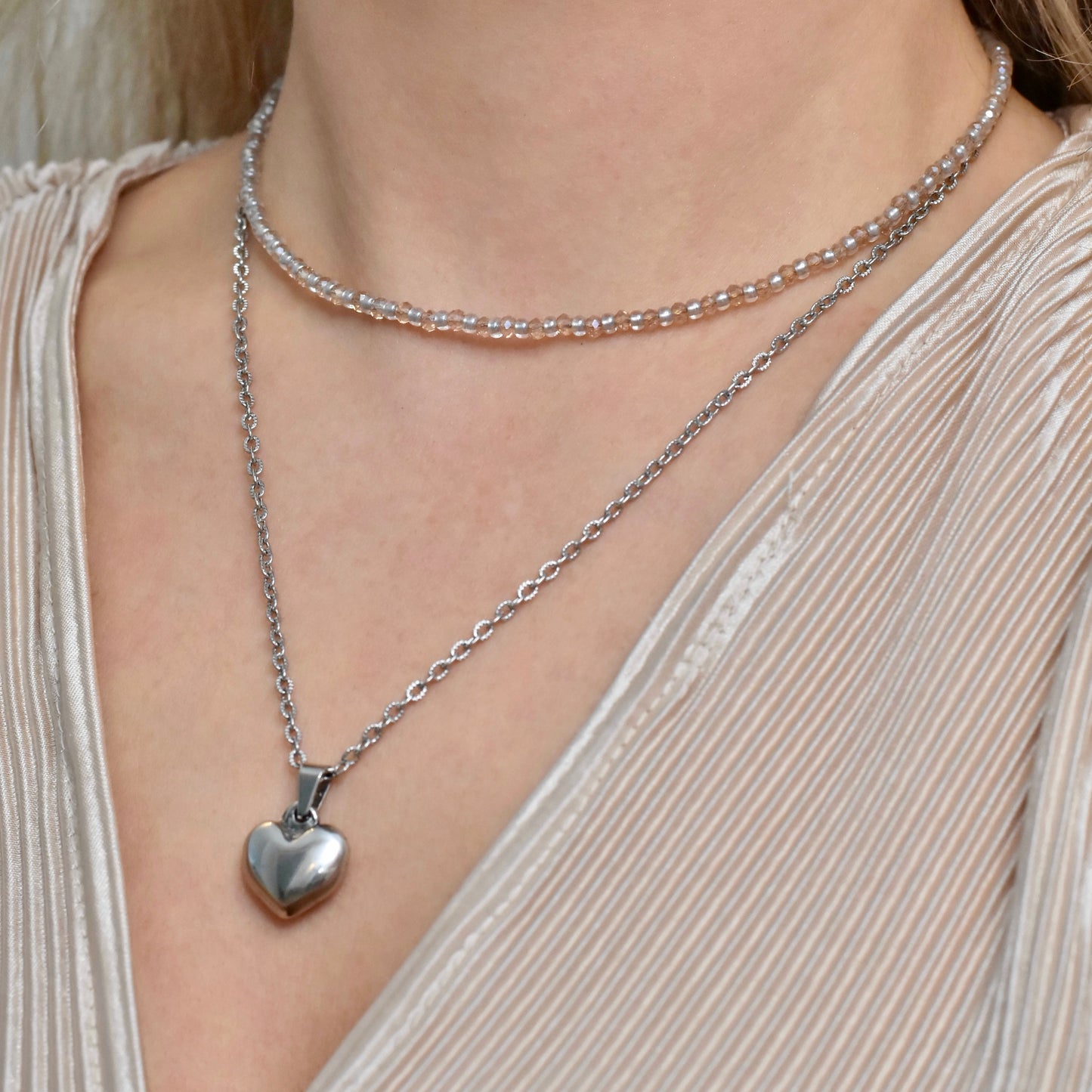 Kralen ketting - beige zilver