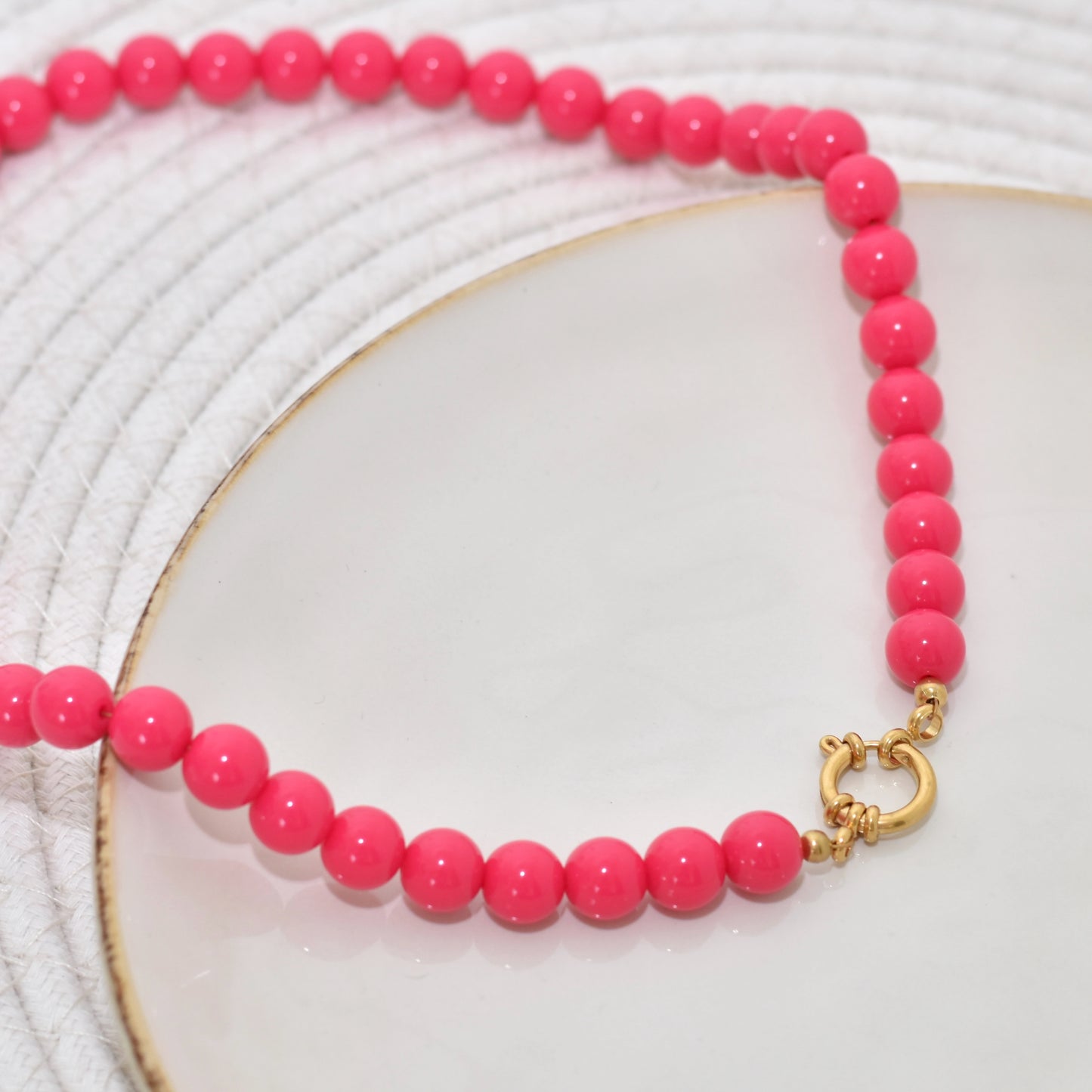 Kralen ketting met boeislot - 6 kleuren 10mm