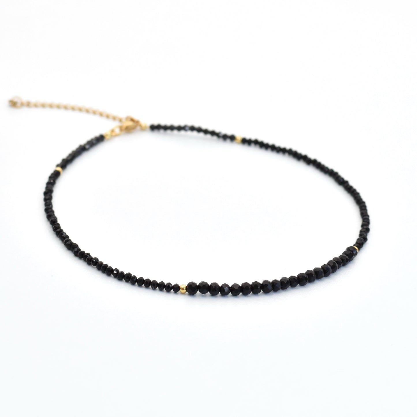 Zwarte facet kralen ketting