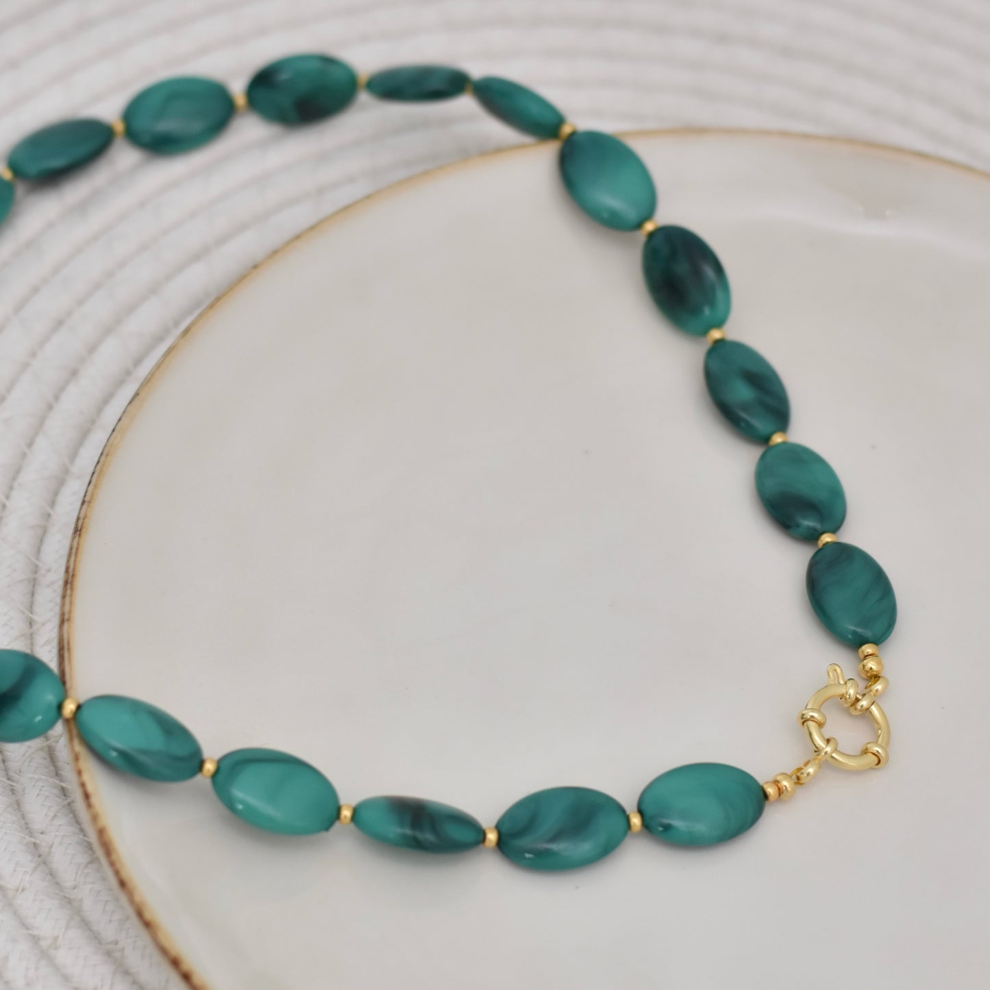 Vintage vibe kralen ketting met boeislot - Groen