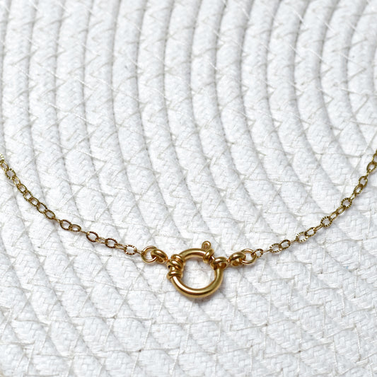Soft mini chain chocker