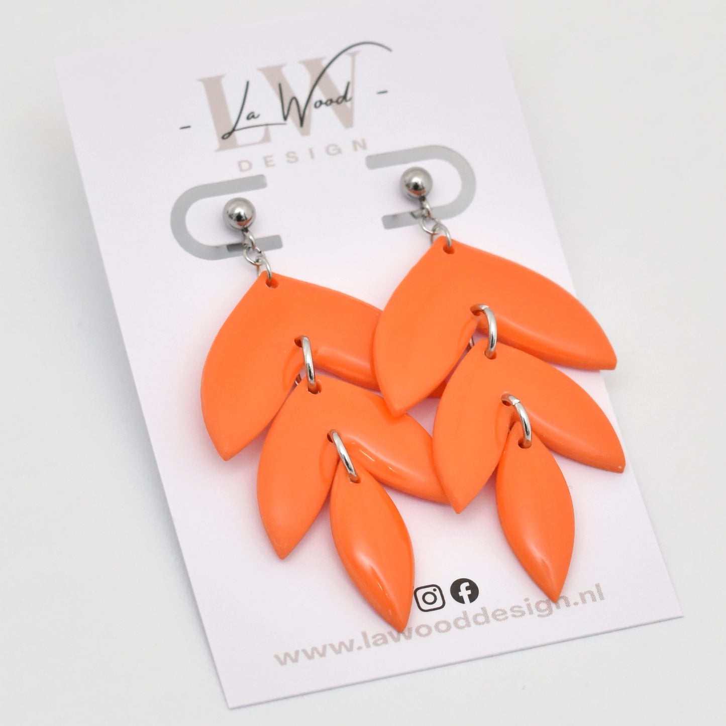 Leafs oorbellen met glans - oranje