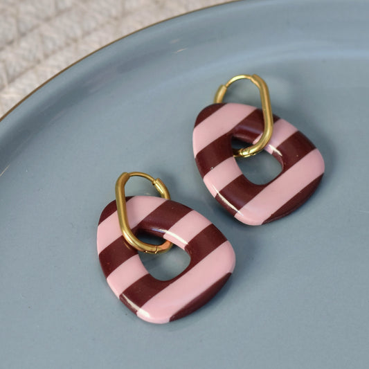 Oorbellen Berry Blush - licht roze & bordeaux gestreept