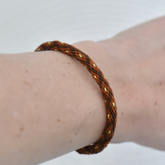 Ruit armbandje - handgevlochten