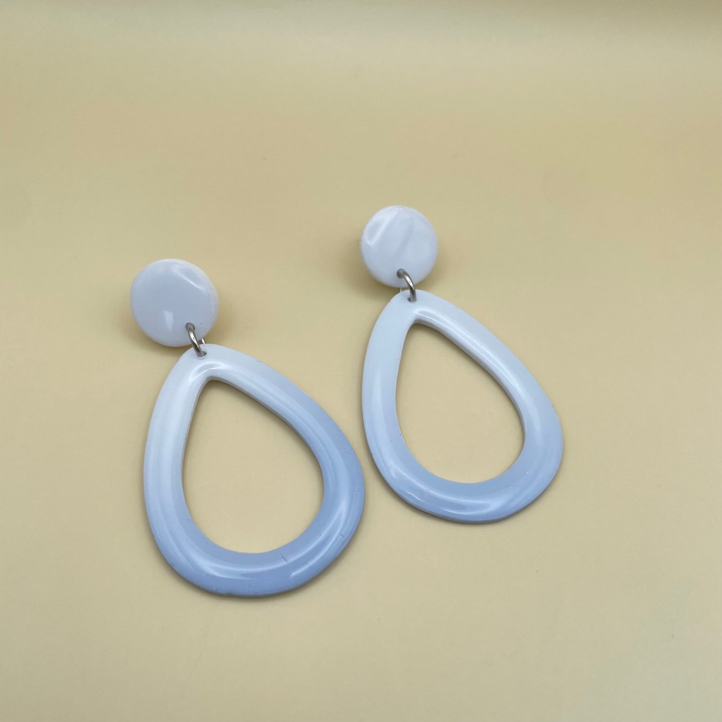 Druppel oorbellen licht blauw