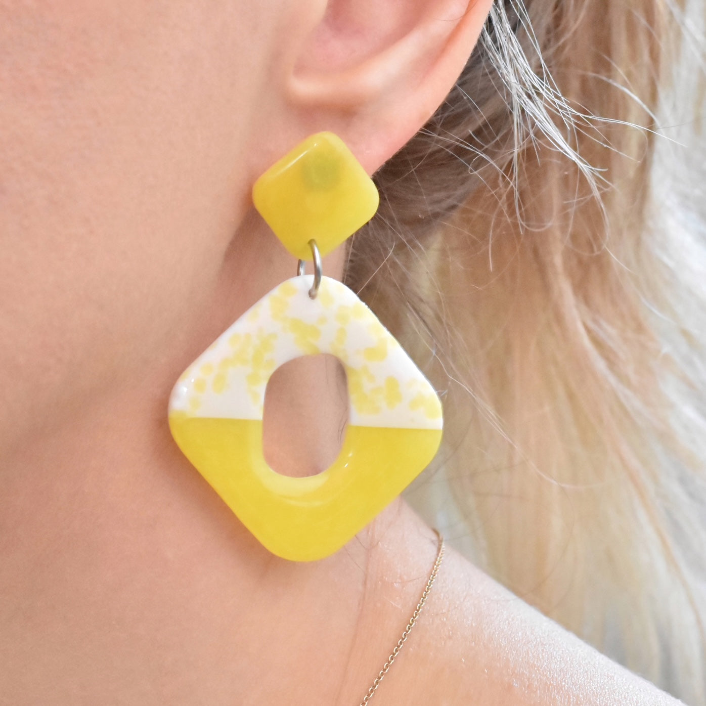 Statement oorbellen Yellow