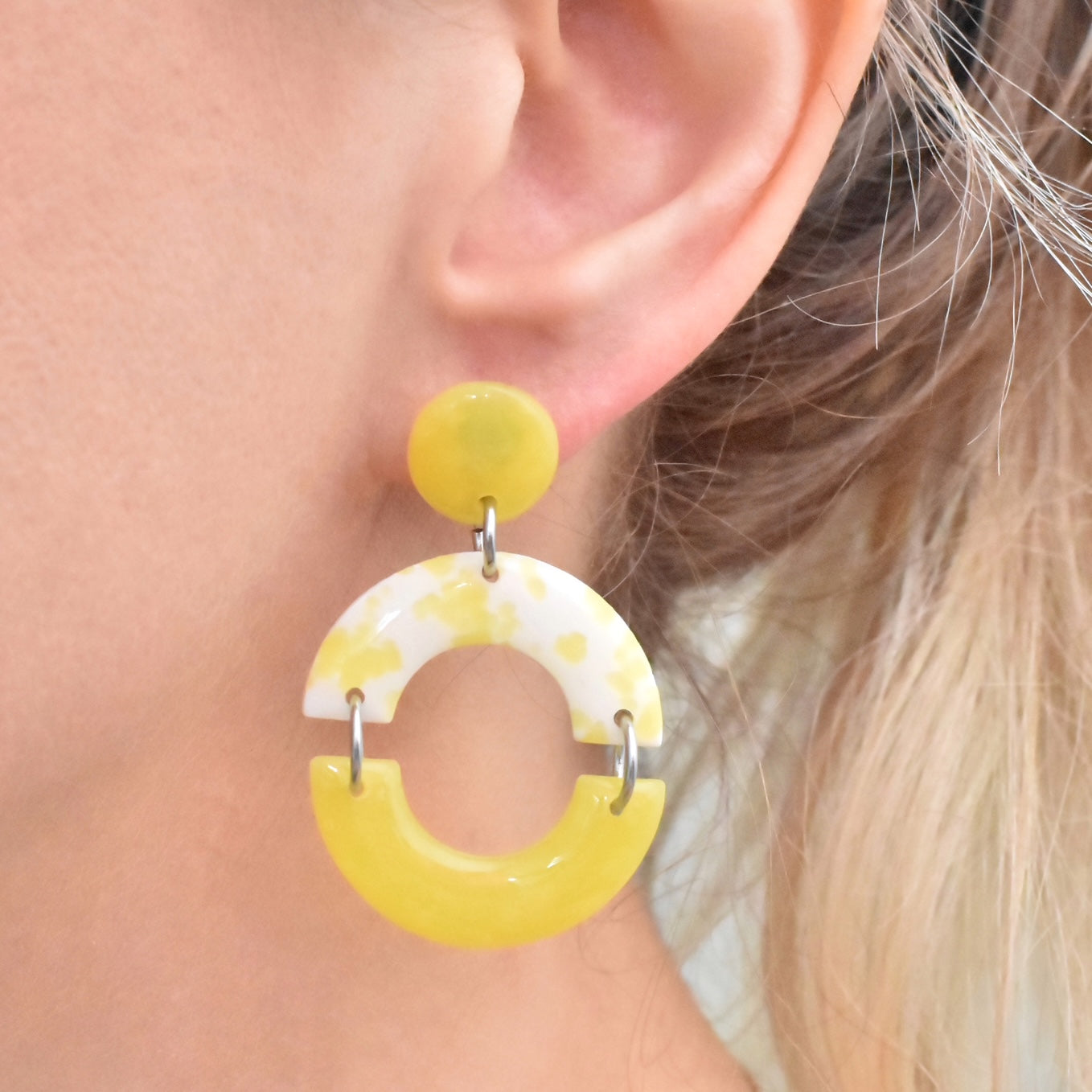 Yellow cirkel oorbellen