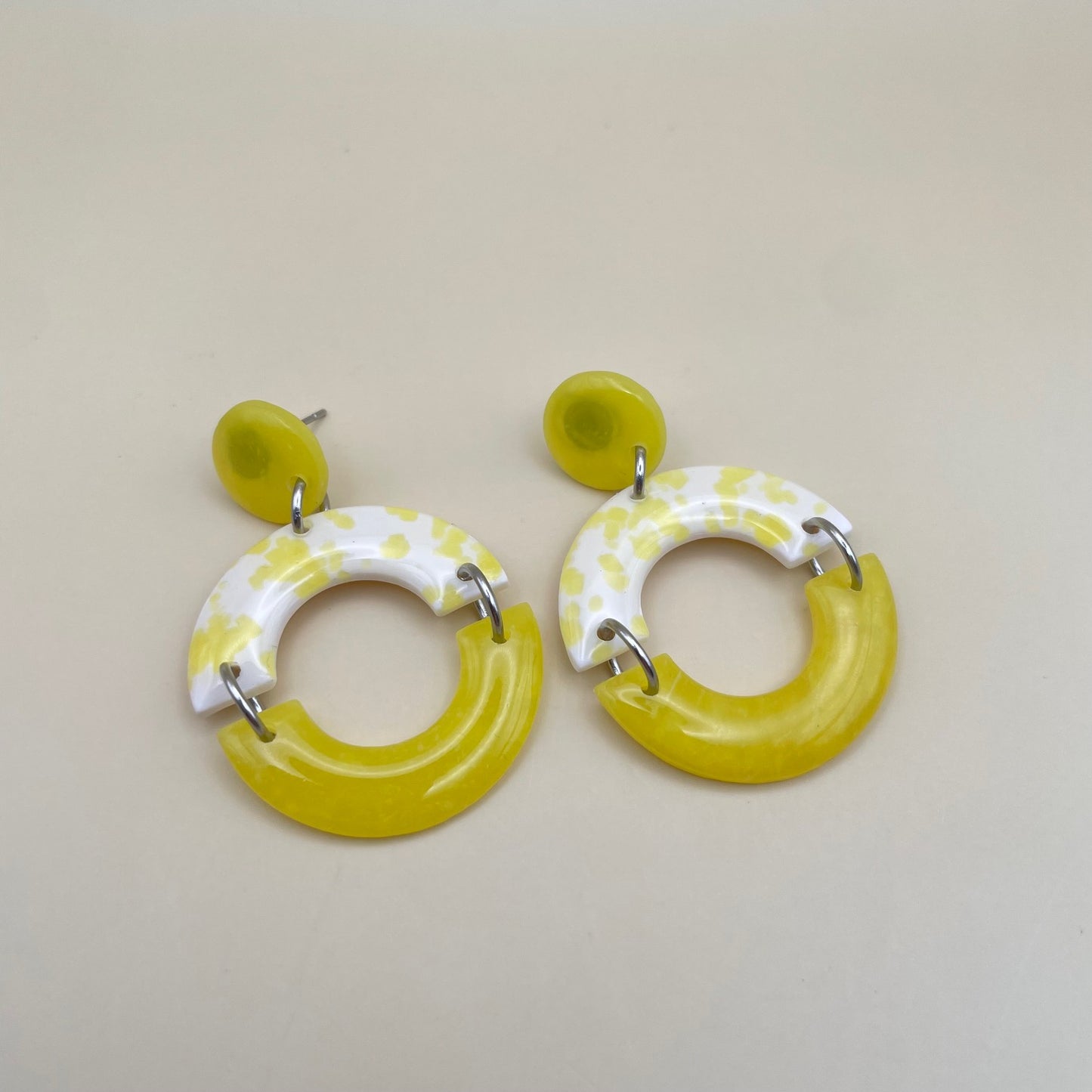 Yellow cirkel oorbellen