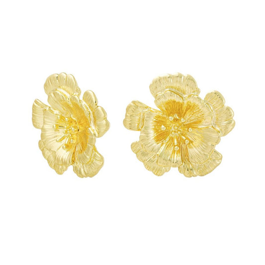 Oorbellen 3D bloem - goudkleurig
